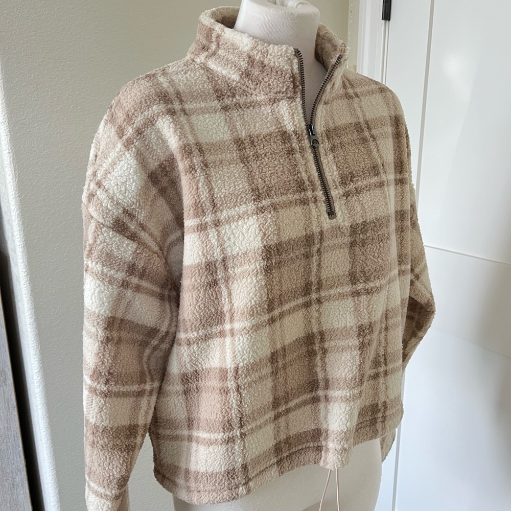 Tipsy Gypsy Boutique Sweater